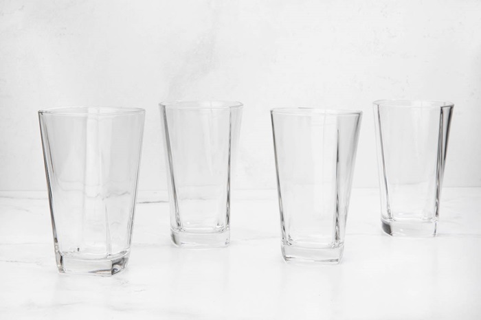 1_London Water Glasses_Hero Image 1 ES